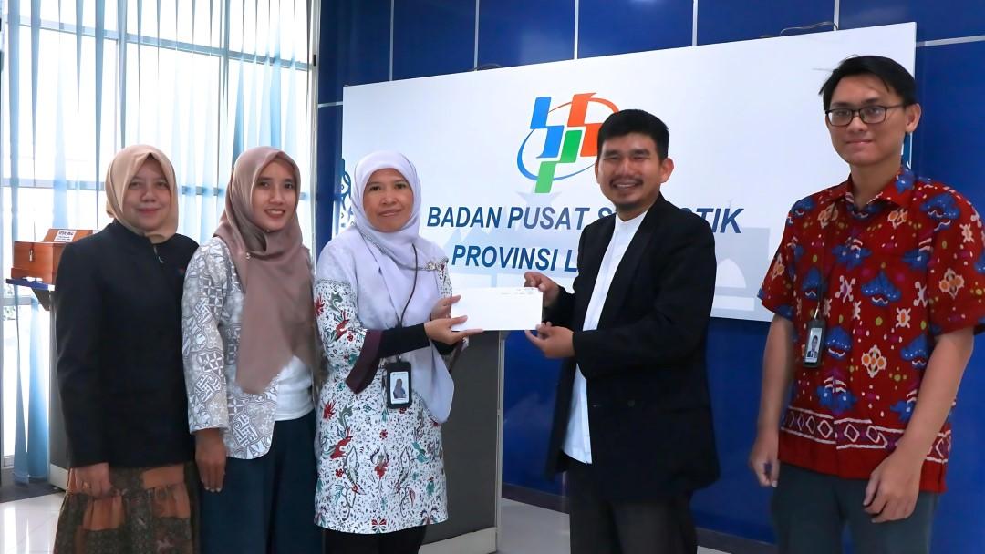 BPS-Statistics Lampung Province Collaborates with Daarut Tauhid about Iftar for 1000 Santri